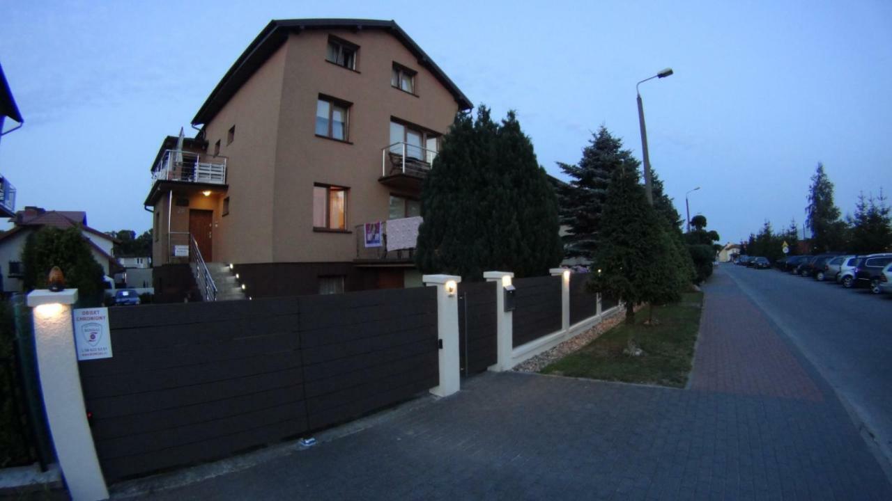 Pokoje Krystyna Wladyslawowo Apartment Exterior foto