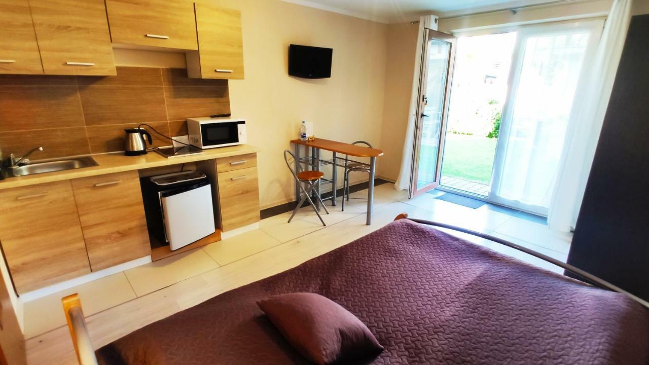 Pokoje Krystyna Wladyslawowo Apartment Exterior foto